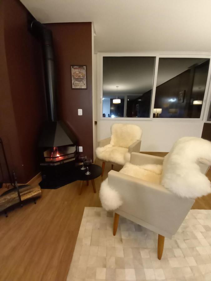 Gramado - Apartamento Aconchegante Com Lareira E Churrasqueira 外观 照片